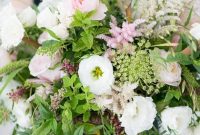 Pro Secrets: 10 Ways to Arrange Flowers Like a Florist