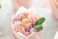Whip Up Charming Cupcake Flower Bouquets