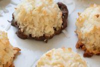 Golden Chewy Coconut Macaroons