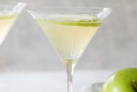 Effortless 3 Ingredient Apple Martini