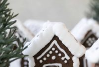 Gingerbread House Adhesion: Secrets to a Solid Structure