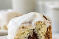 Festive Eggnog Cinnamon Buns