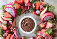 Yuletide Fruit Board