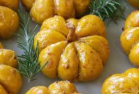 Pillowy Pumpkin Dinner Rolls