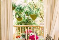 10 Brilliant Ideas for a Charming Backyard