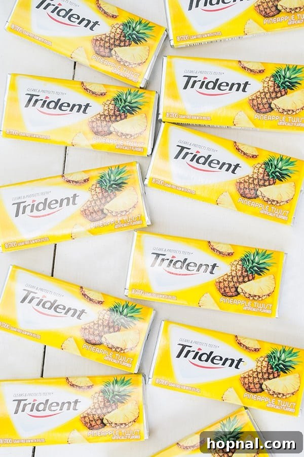 Trident pineapple gum pack, a small thematic detail for a party.