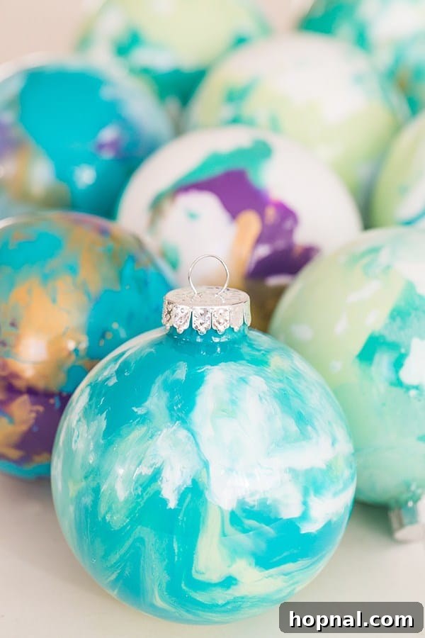 Close-up of Marbled Christmas Ornament detail