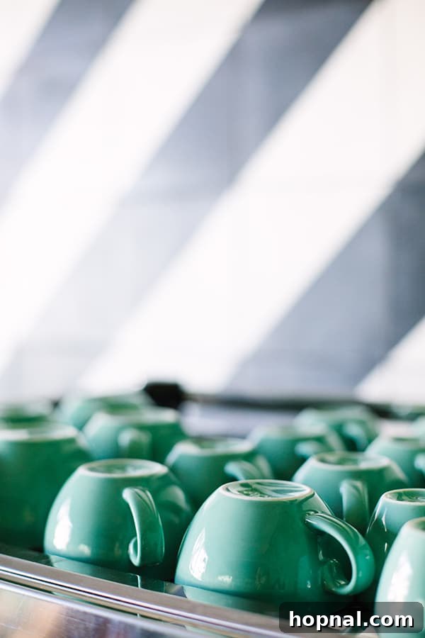 Green coffee mugs