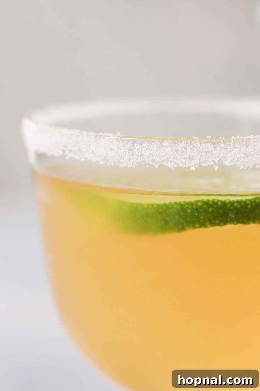 Classic Three-Ingredient Daiquiri 6 Close-up photo of a beautifully crafted classic three-ingredient daiquiri.