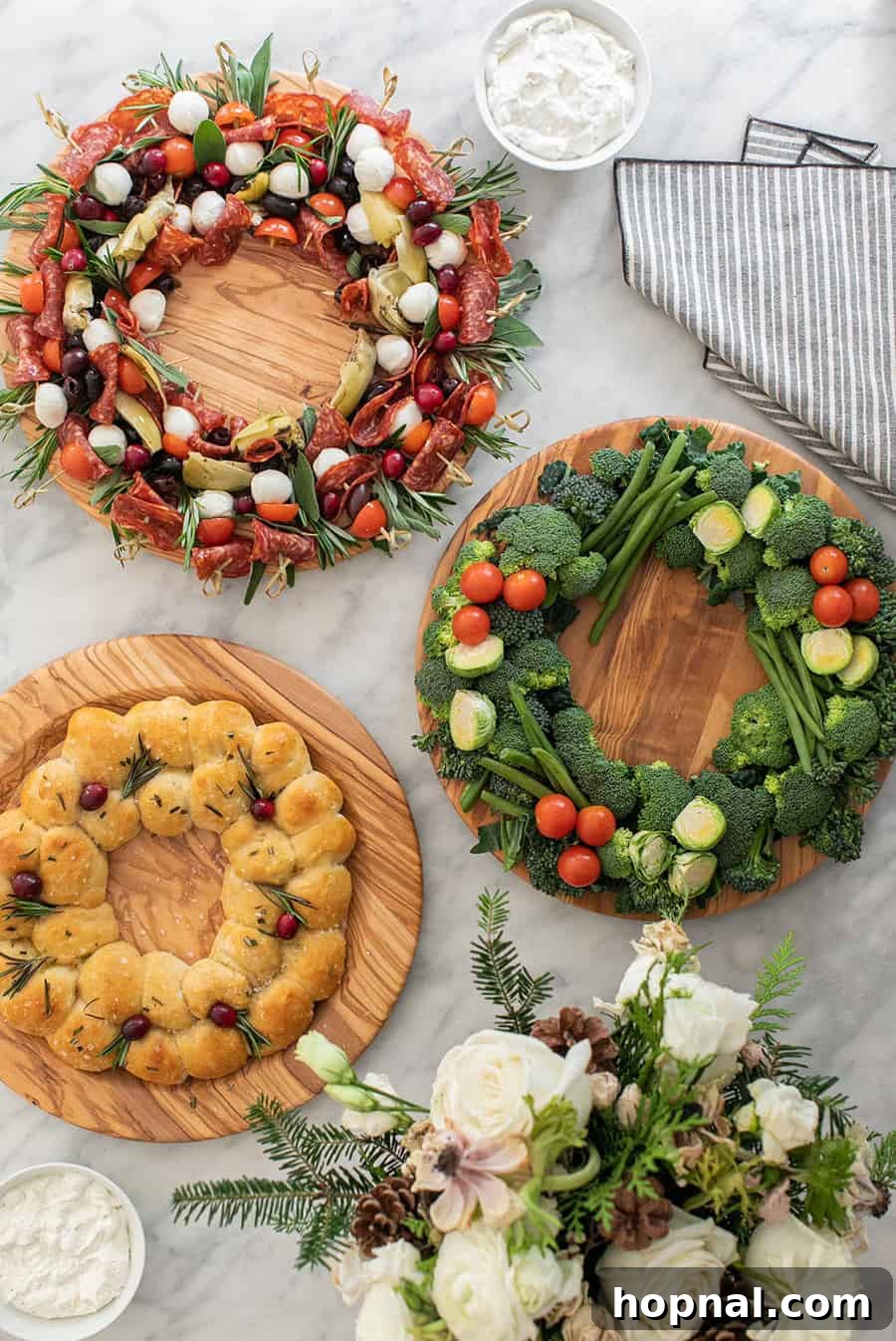 Make ahead,  holiday wreath appetizers 
