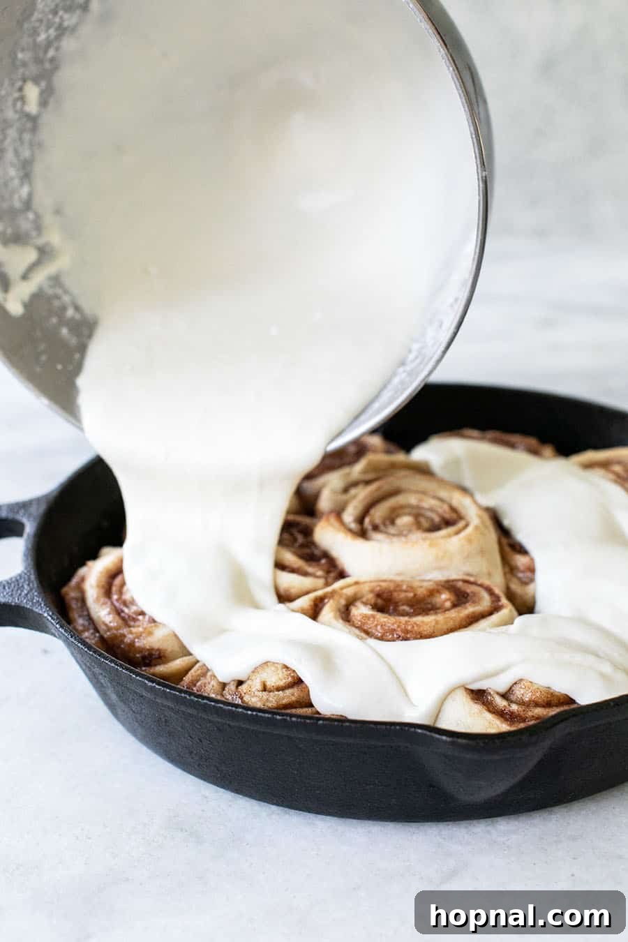 Your Ultimate Easter Recipe Collection 11 Delicious easy cinnamon rolls with cream cheese glaze, a must-have for Easter brunch.