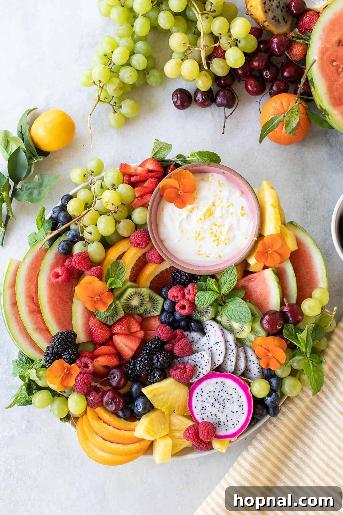 the most beautiful fruit platter