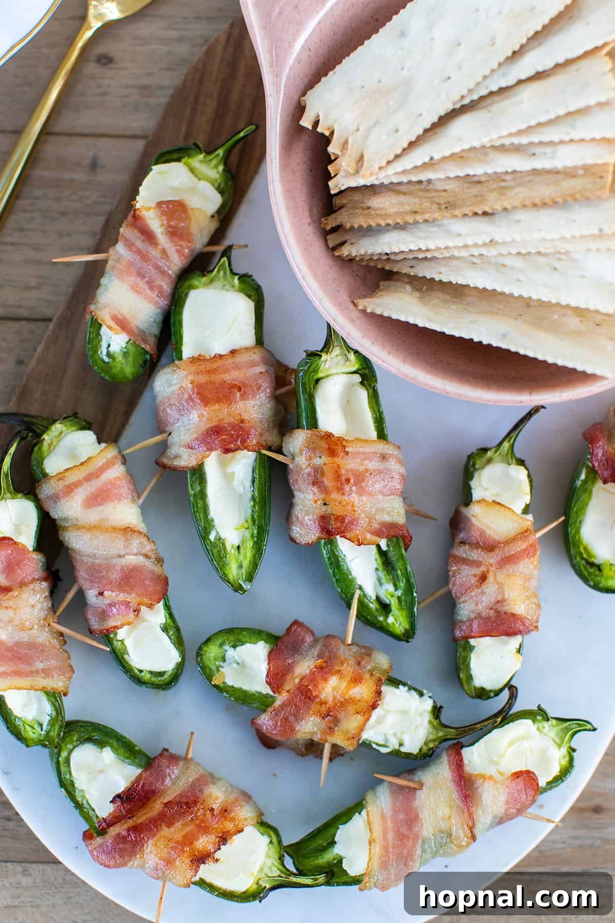 60 Quick and Easy Party Appetizer Recipes 24 jalapeño poppers