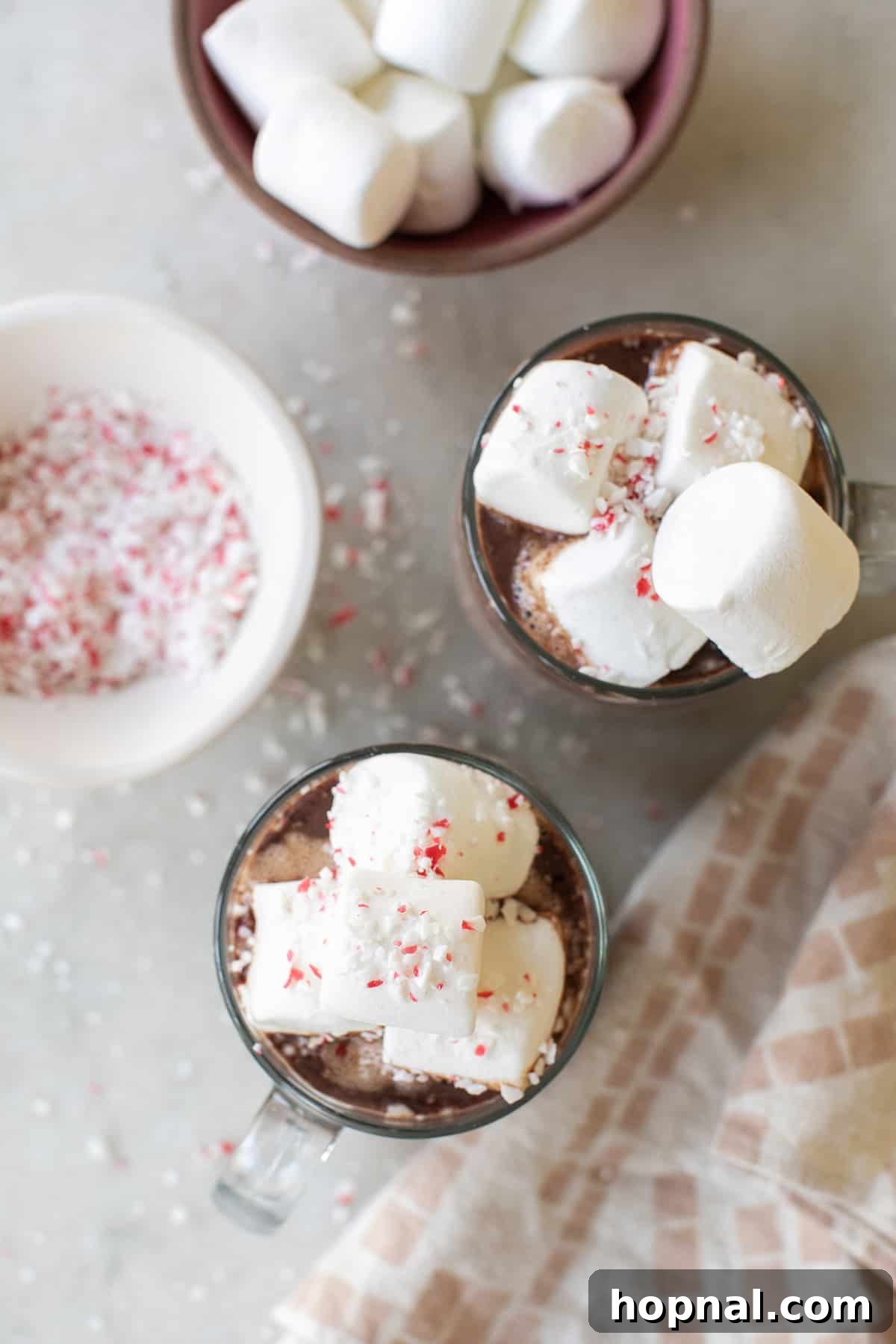 Hot chocolate with peppermint and marshmallows.